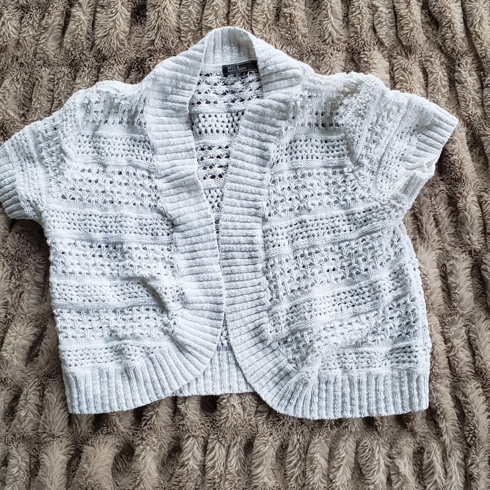 89Th & madison size Large crochet white cardigan